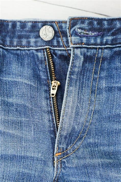 How To Repair A Broken Zipper On Pants