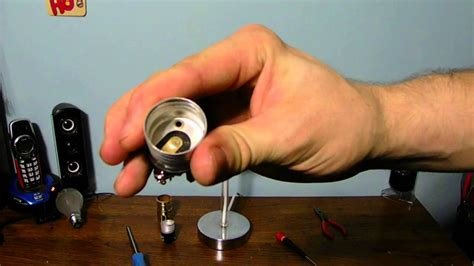 How To Repair A Lamp Socket